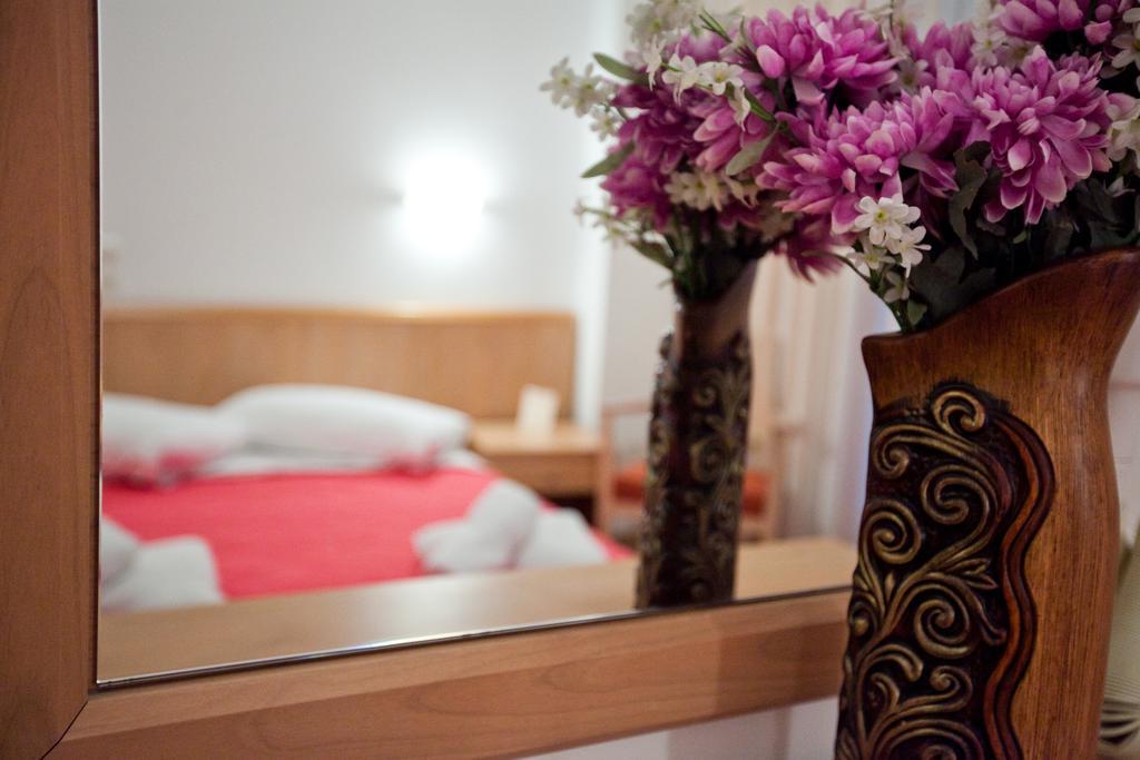 Hotel Possidon Aegina Habitación foto